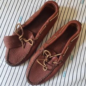 Minnetonka Moose loafers moccasins